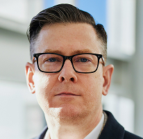 Dirigeant d'une société de trading crypto, Alexandre Hughes, PDG, portrait